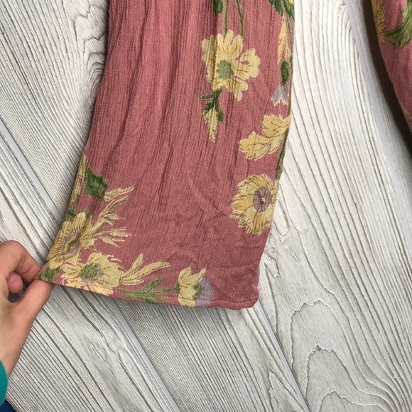 Hint of Blush Pink Floral Long Sleeve Dress NWT Large - Picture 3 of 10